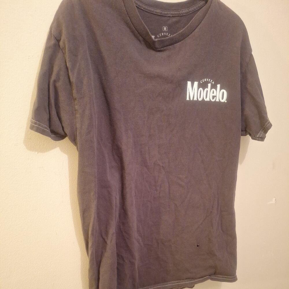 Modelo Cerveza Graphic T-Shirt Mens Medium Washed Black Short Sleeve Cotton Tee